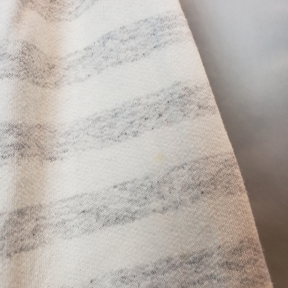 2/$25 Vintage Washington DC Sweater - Picture 8 of 12